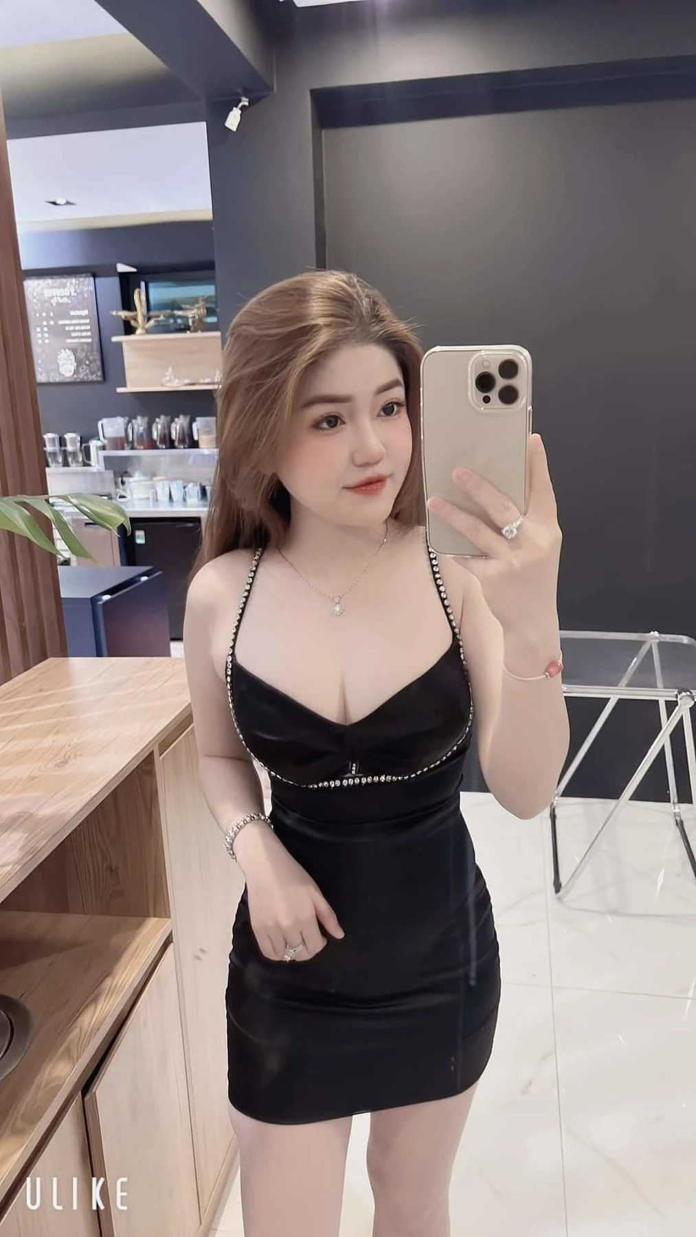Samiksha sapokota cam show – Nepalese escort in Kathmandu — 2 / 5