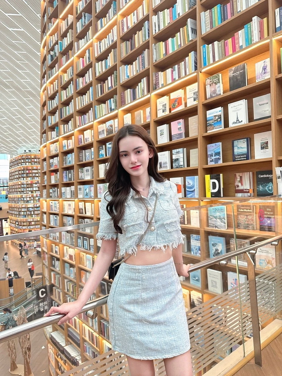 Bella – Malaysian escort in Seoul — 8 / 12