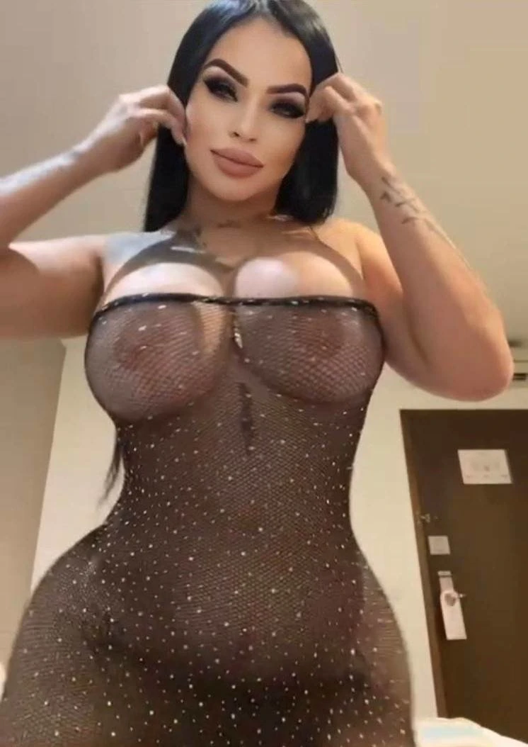 Mila – Moroccan escort in Beirut — 3 / 4
