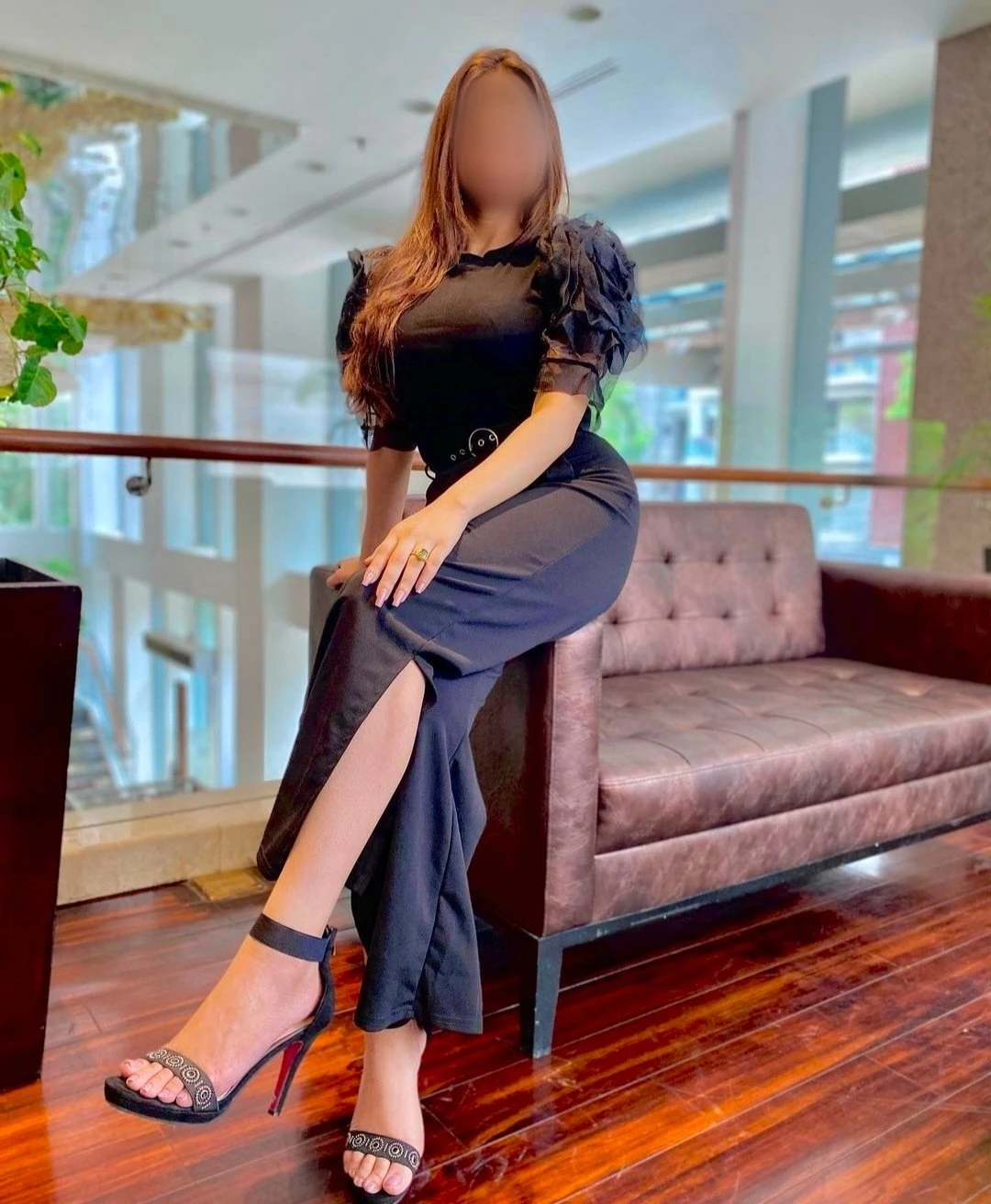 Sonia indipendent girl – Indian escort in Hyderabad — 7 / 9