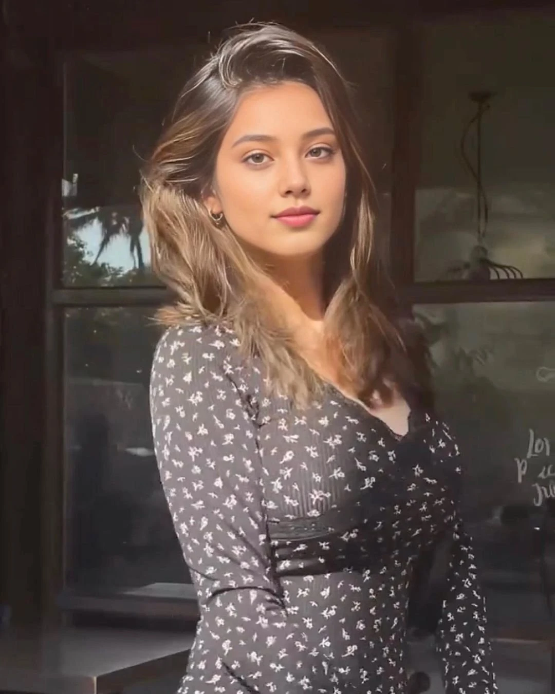Vedika Escorts Service – Indian escort in Navi Mumbai — 2 / 3