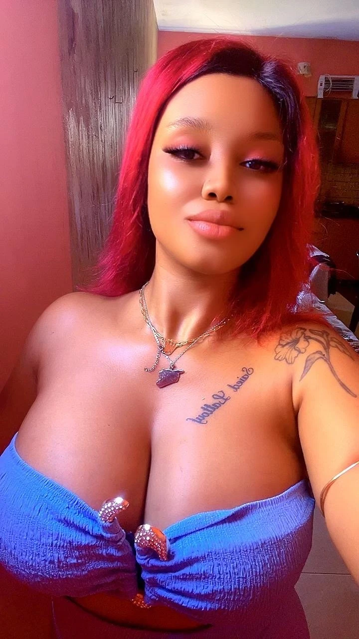 Dina – Tanzanian escort in Beirut — 23 / 24
