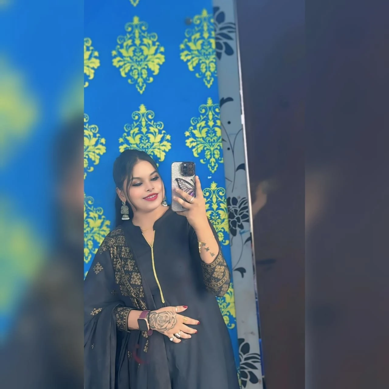 Aahi Roy – Indian escort in Kolkata — 4 / 7