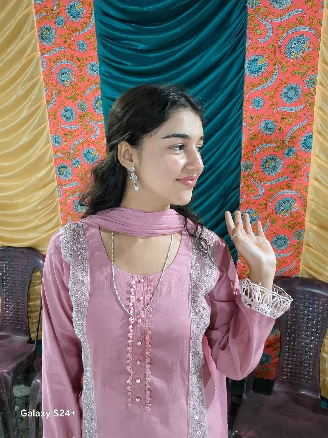 Kavya – Indian escort in Kolkata — 3 / 4
