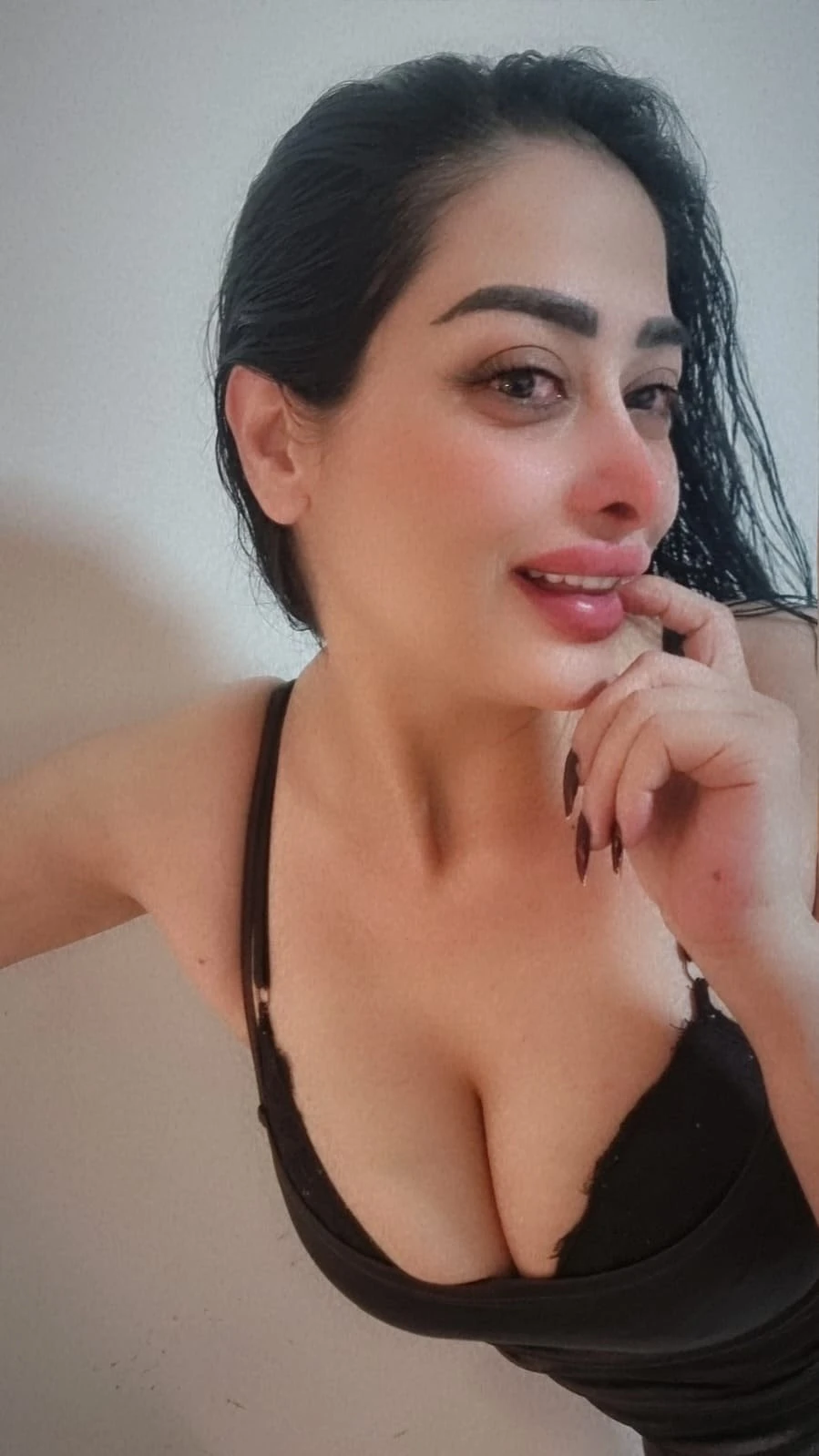 Madame Butterfly 🦋 – Lebanese escort in Beirut — 2 / 5