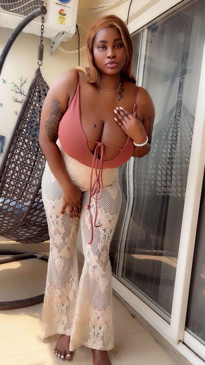 African Berry +91//923308//8294 – escort in Noida — 12 / 18