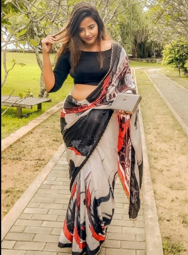 Kavya Sharma – Indian escort in Mumbai, Escort, Mumbai