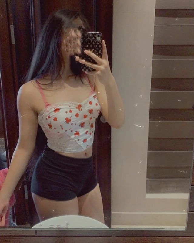 Diya independent ( cam and real meet ) – Indian escort in Mumbai — 3 / 4