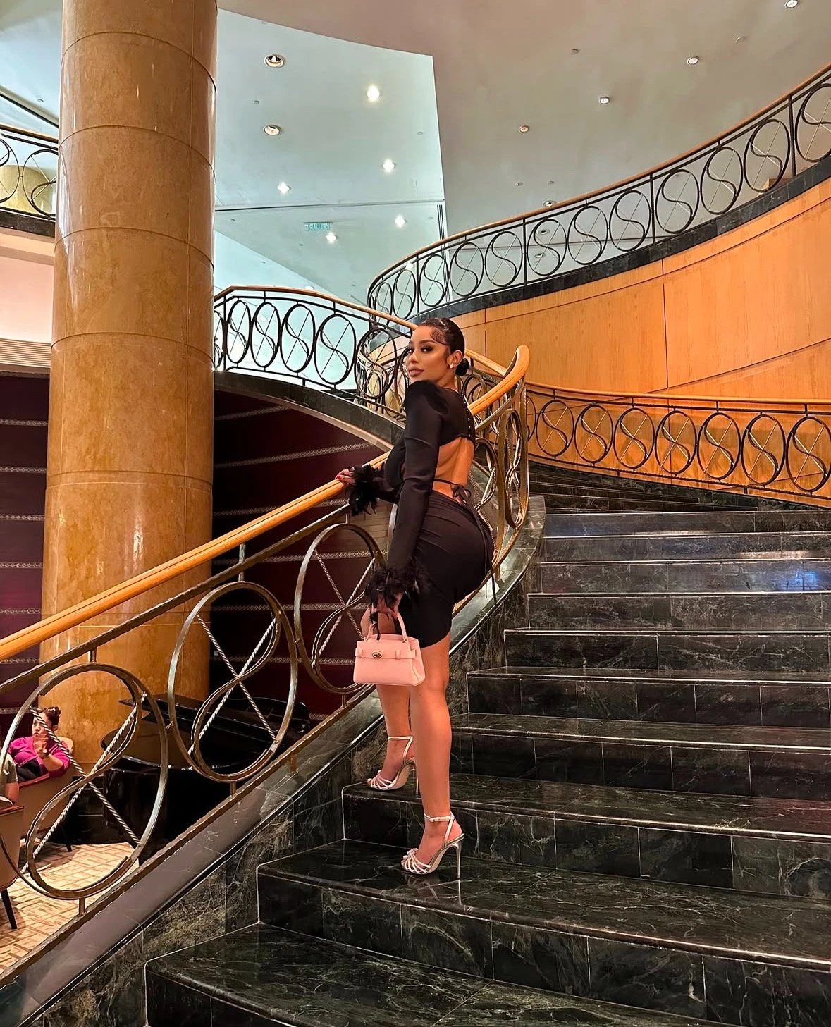 Ms Donna – South African escort in Dar es Salaam — 6 / 11