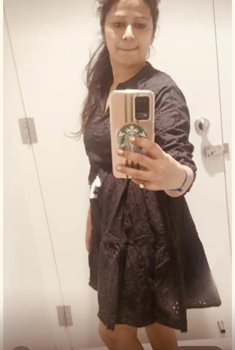 Sonniya – Indian adult performer in New Delhi — 2 / 5
