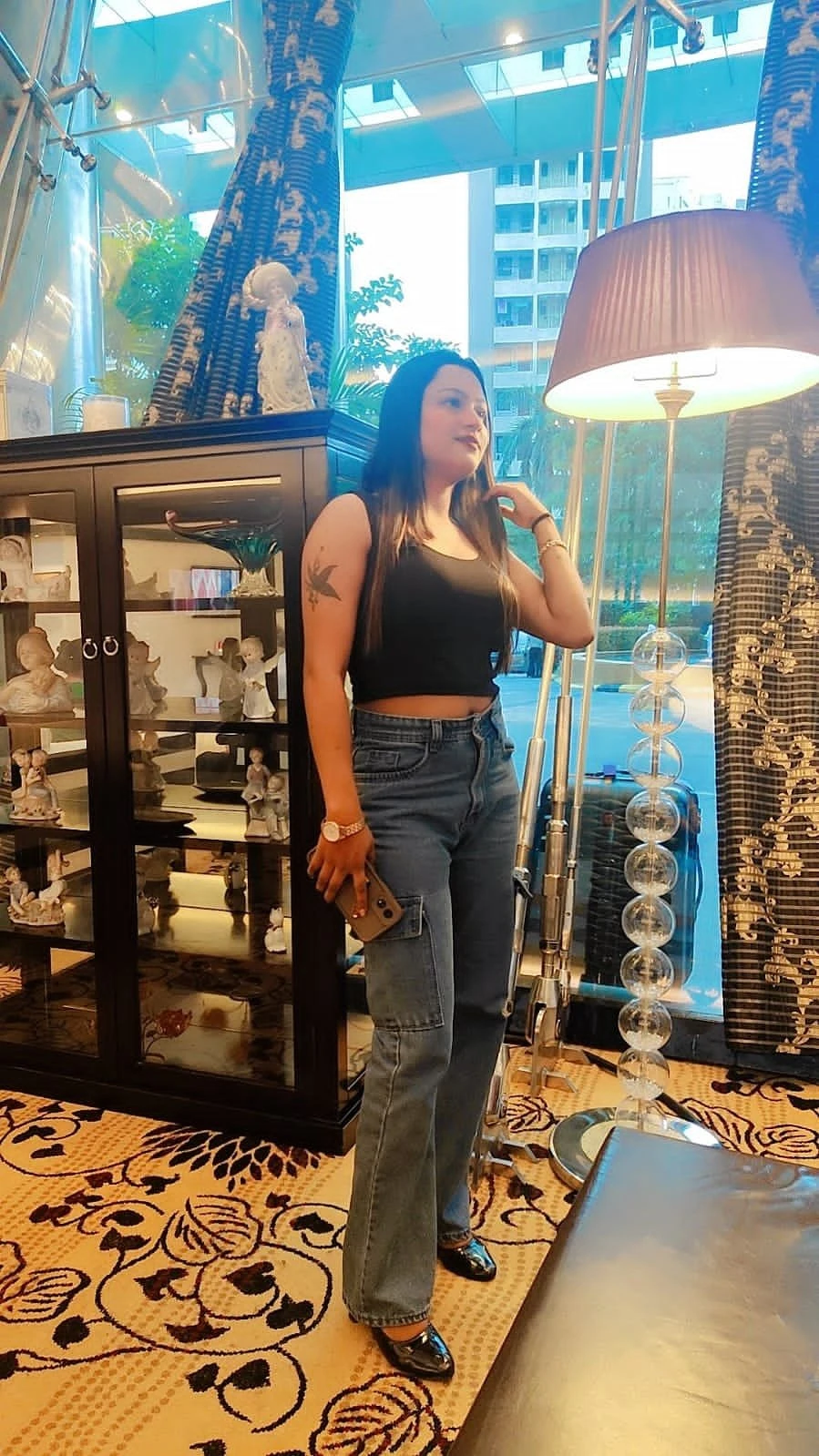 Simran Real Meet Cam – Indian escort in Mumbai — 3 / 4