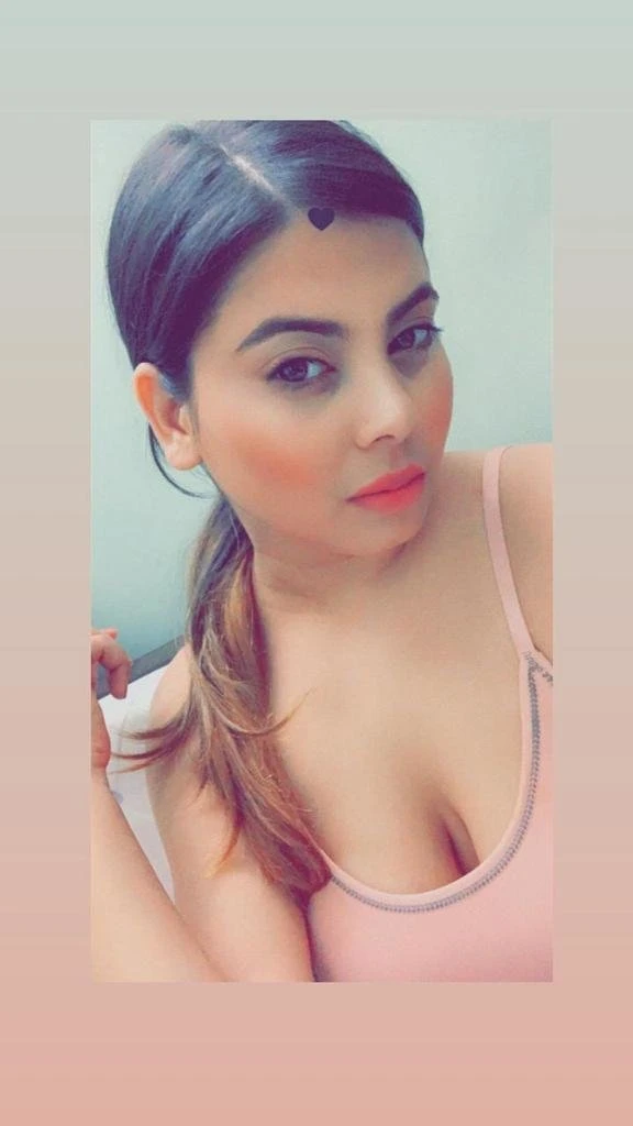 Ishika Cam Girl Only – Indian escort in New Delhi, Escort, New Delhi