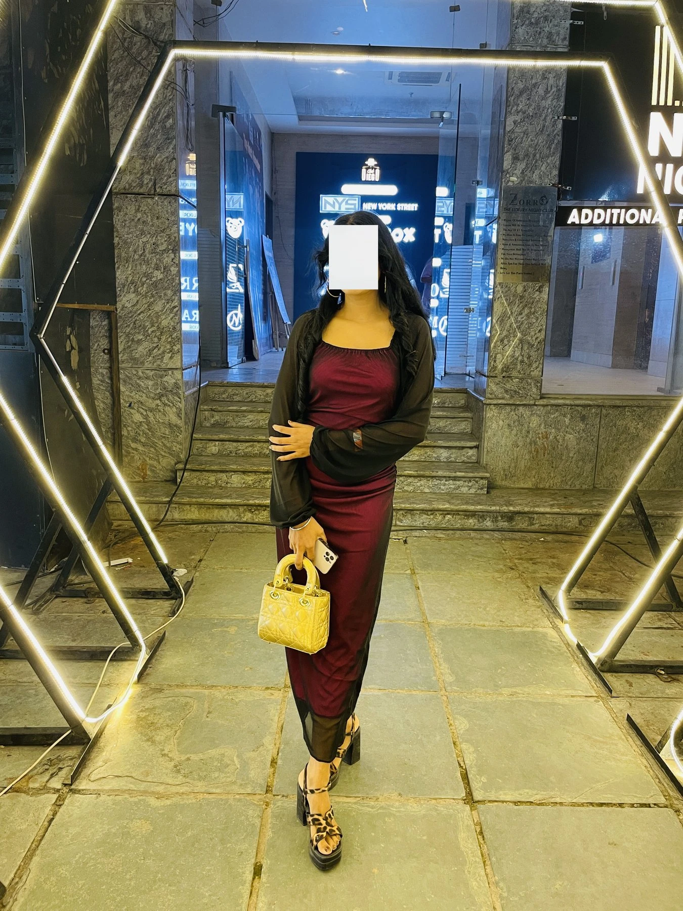 Neha – Indian adult performer in New Delhi — 3 / 4