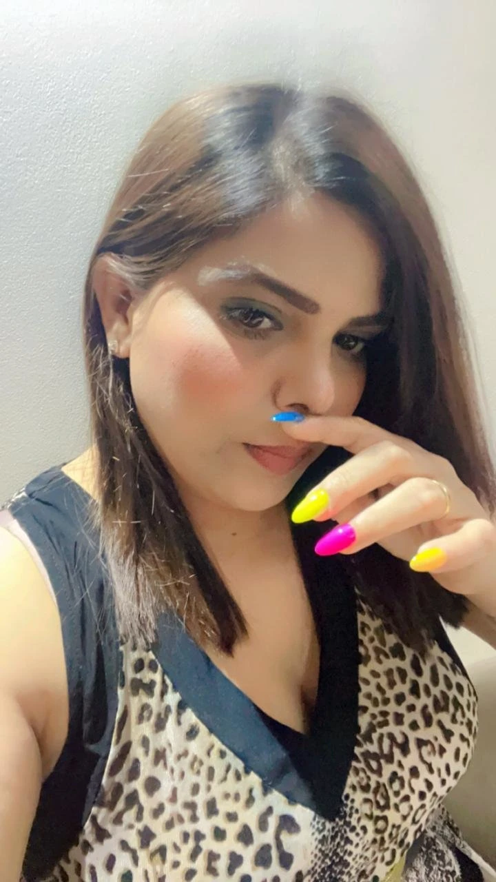 Sikha – escort in New Delhi — 1 / 8