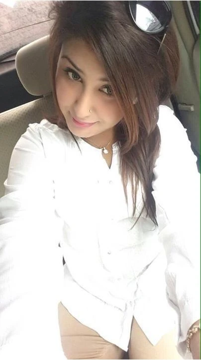 Twinkle – Indian escort in Jaipur — 2 / 3
