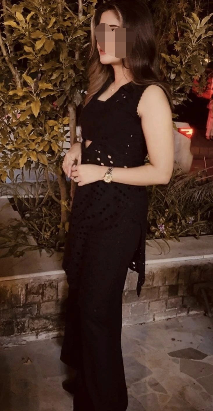 Chavvi Sharma – Indian escort in Noida — 2 / 5