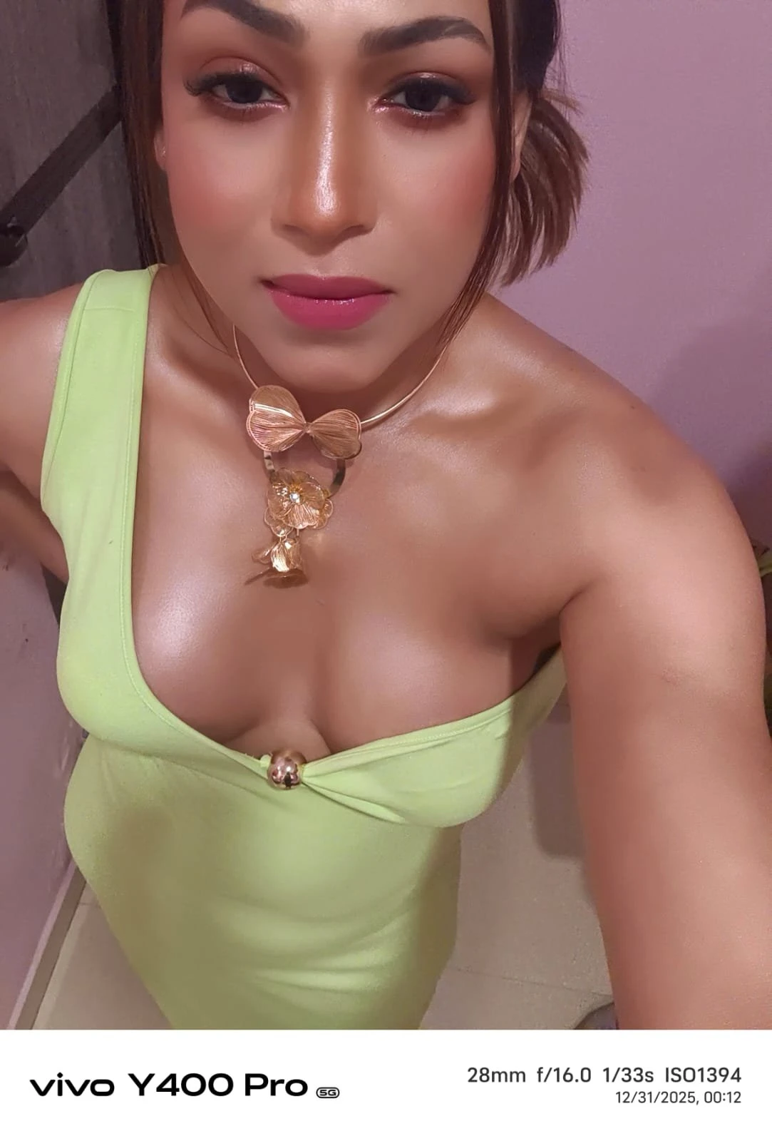 BIG BOOBS🧿 VIDEO CALL service – Indian escort in Kolkata — 17 / 31