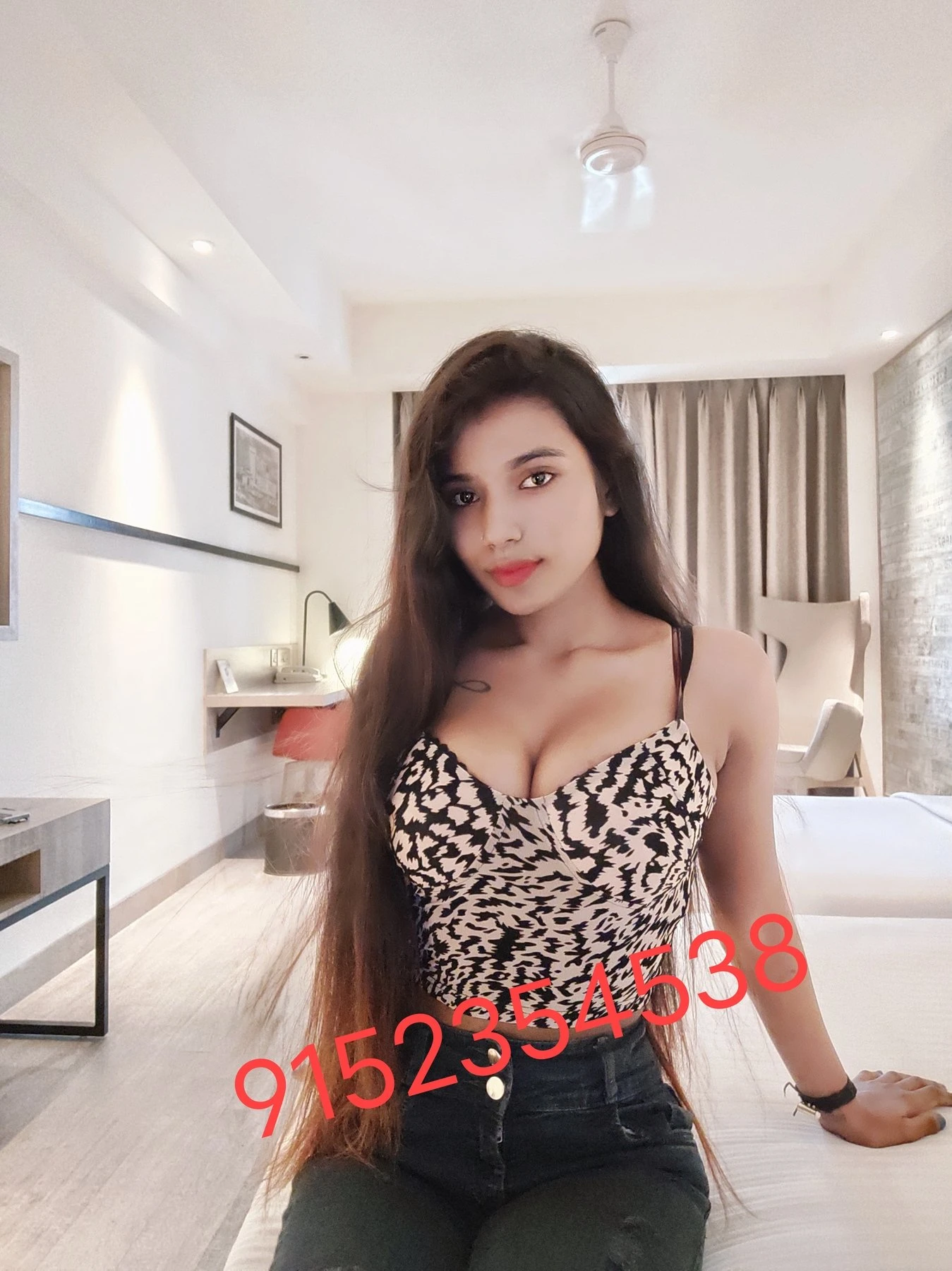 Nandani for Webcam – Indian escort in Hyderabad — 2 / 17