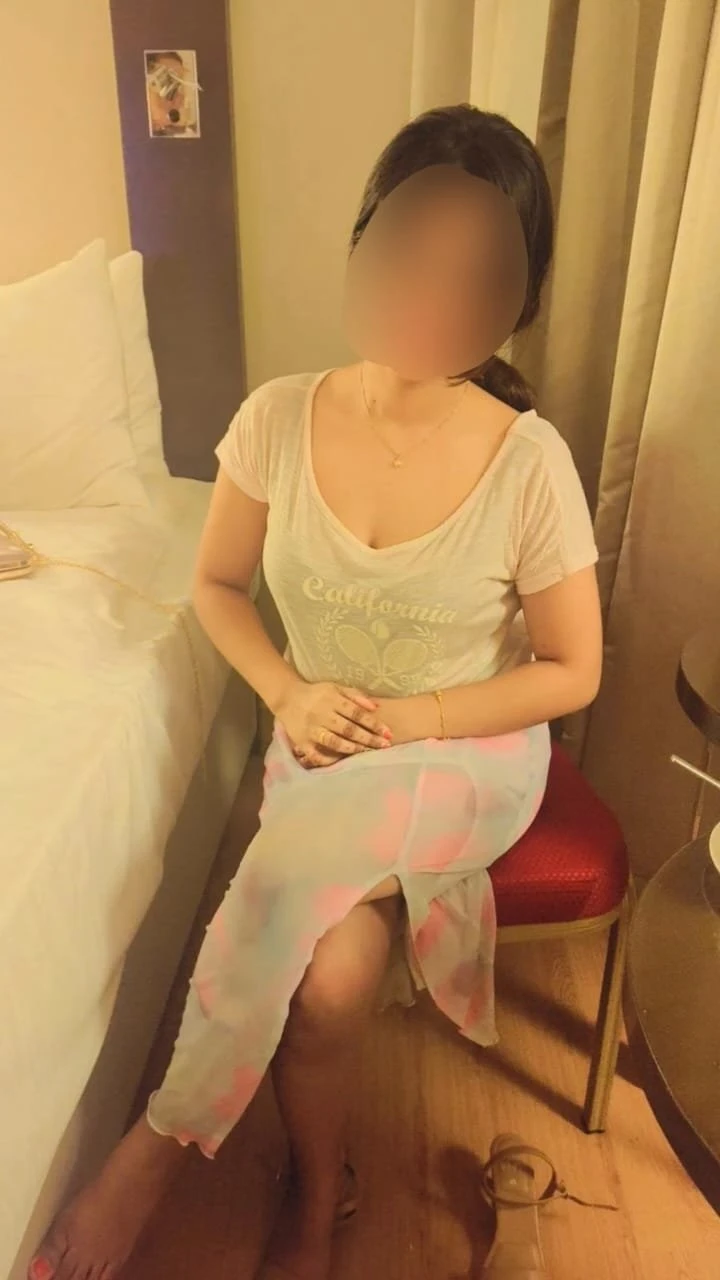Hii Sweet Heart I Am Pihu – Indian escort in Mumbai — 4 / 5