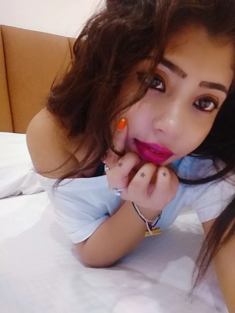 Radhika – Indian escort in Kolkata — 10 / 12