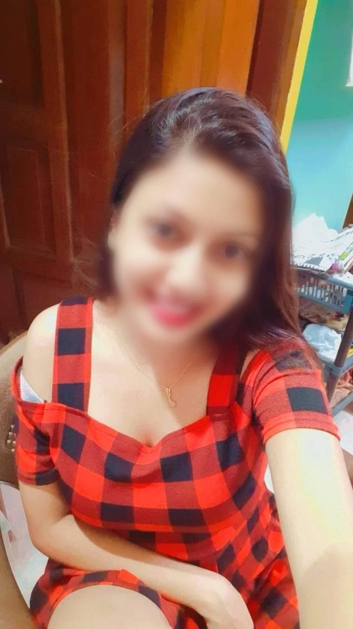 Cam show real meet (genuine) – Indian escort in Hyderabad — 1 / 2