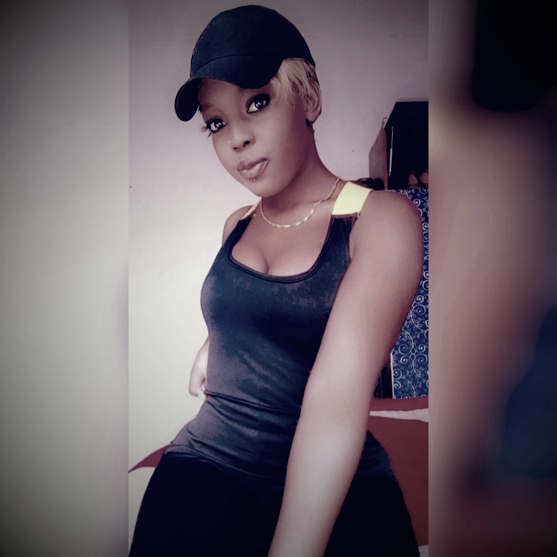 Cherrie – South African escort in Chennai — 2 / 4