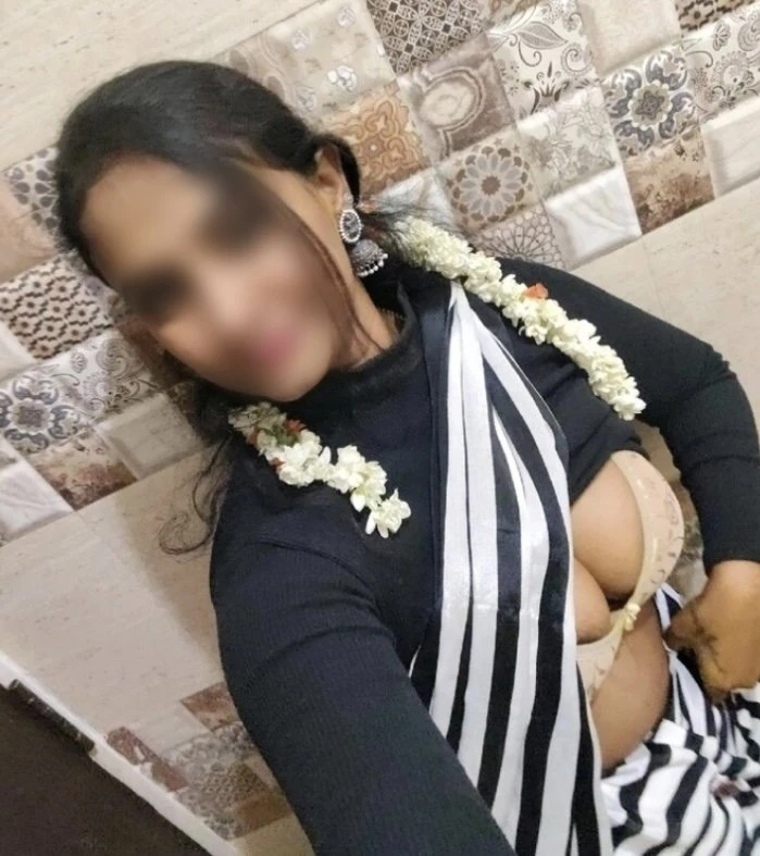 Harini Hari – escort in Hyderabad — 2 / 5