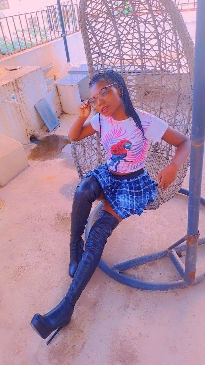 Maenzo endo queen🥰 – South African escort in Chennai — 4 / 6
