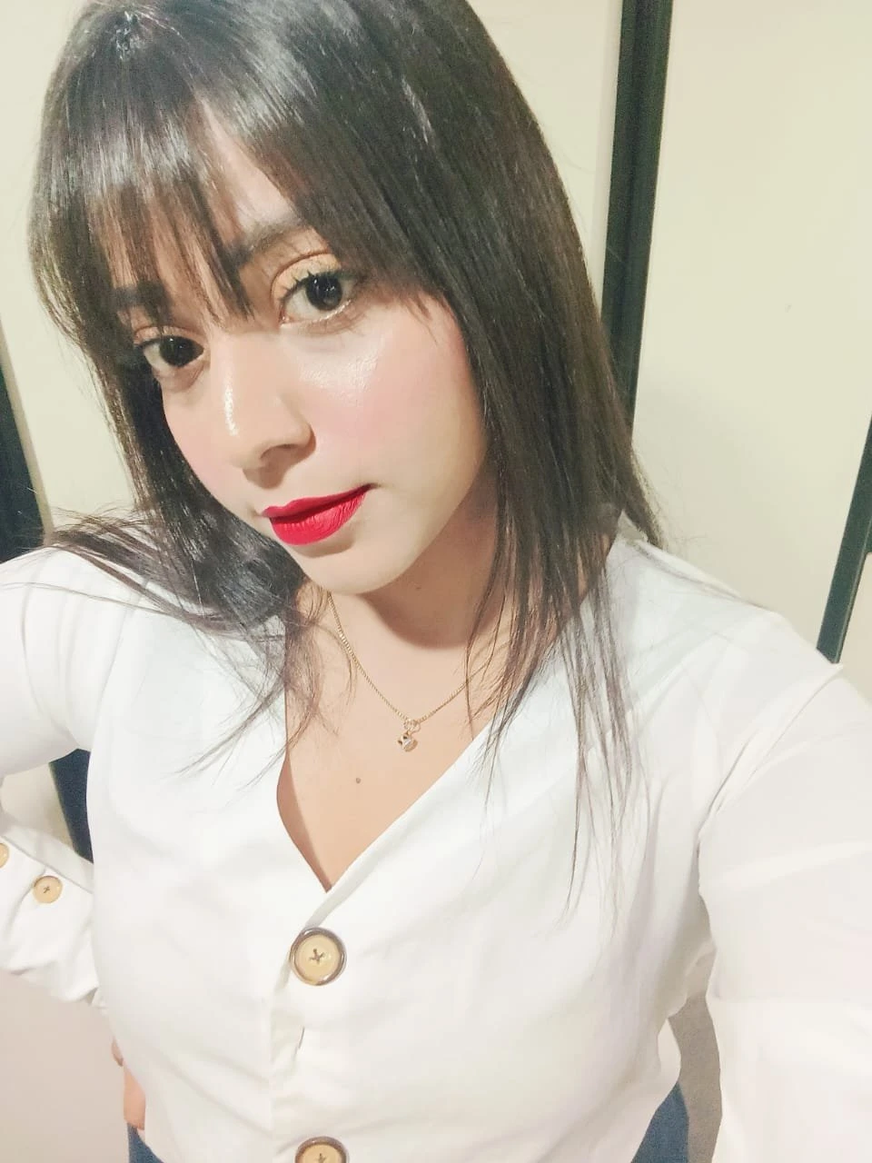 SHANVI CAM SESSION AND REAL MEET – Indian escort in Kolkata — 2 / 5
