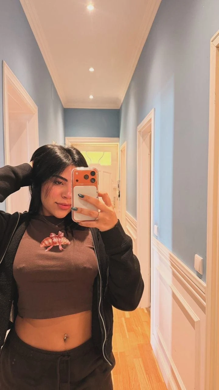 Vanessa – Venezuelan escort in Beirut — 2 / 7