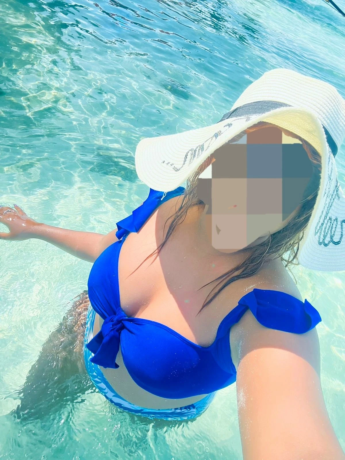 Divya cam show and real meeting – Indian escort in Mumbai, Escort, Mumbai