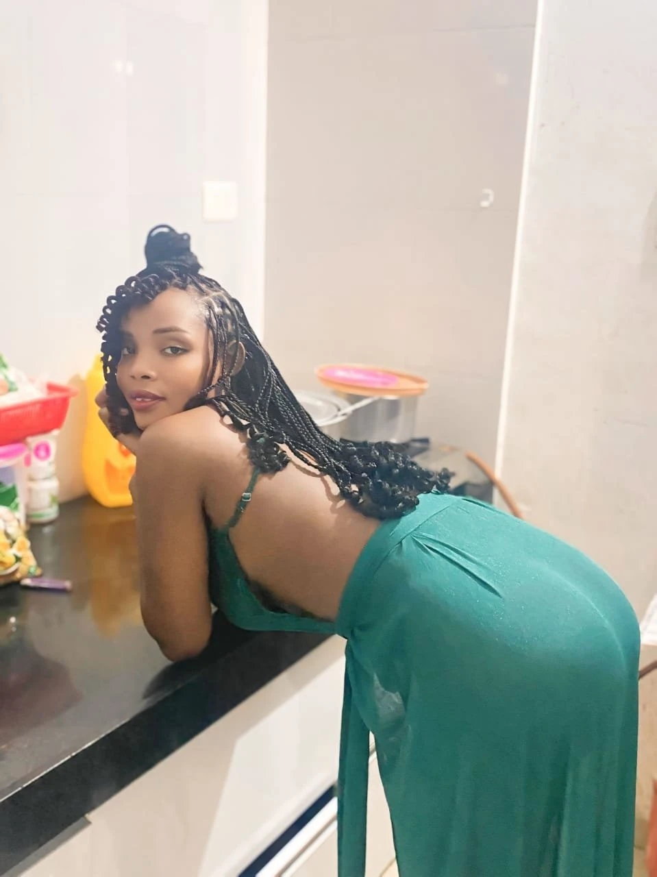 Kiara – South African escort in Pune — 9 / 11