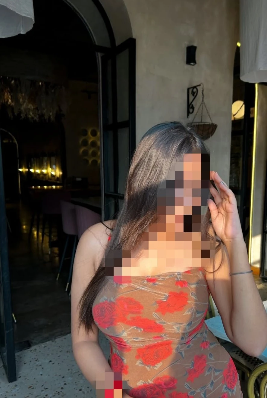 Cam show & real meet – Indian escort in Chennai — 2 / 8