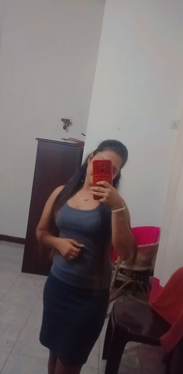 Exclusive Outcall Services With Veena – Sri Lankan escort in Colombo — 14 / 26