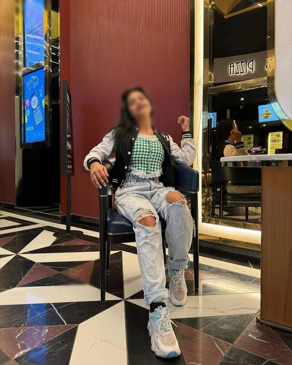 Suhani Independent Cam & Real Meet – Indian escort in Mumbai — 2 / 5