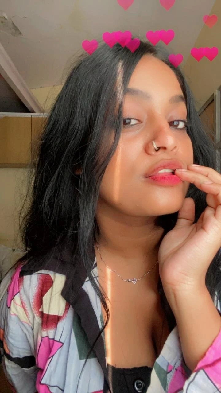 ꧁☆ ( Cam session and meet♧☆꧂ – Indian escort in Mumbai — 1 / 2