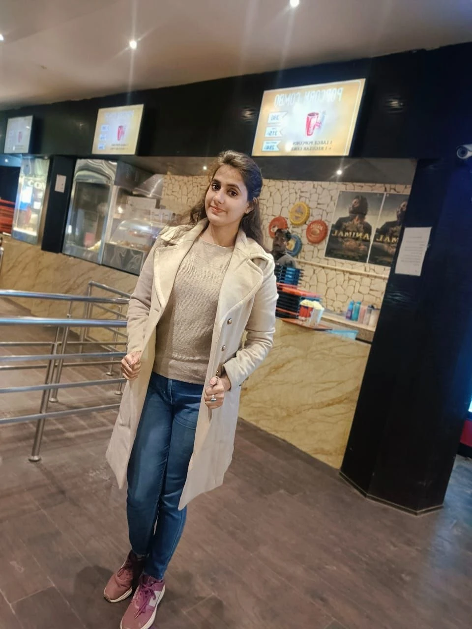 ☞Soniya ☞realmeet ☞and ☞cam show – Indian escort in Mumbai — 5 / 6
