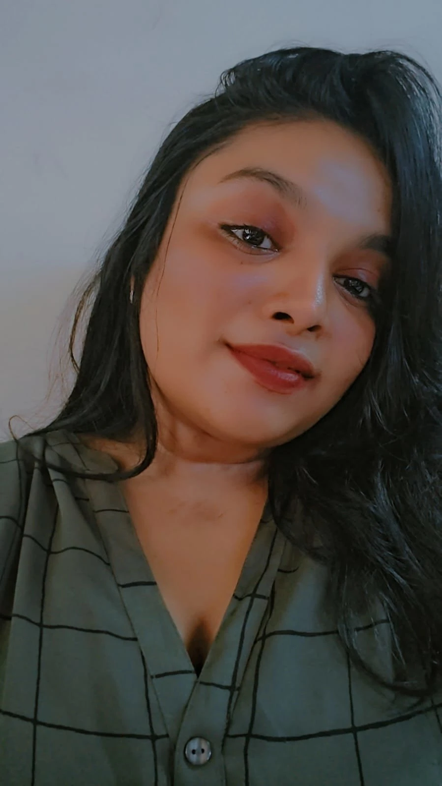 Jennifer Independent Massage Girl – Indian escort in Mumbai — 1 / 2