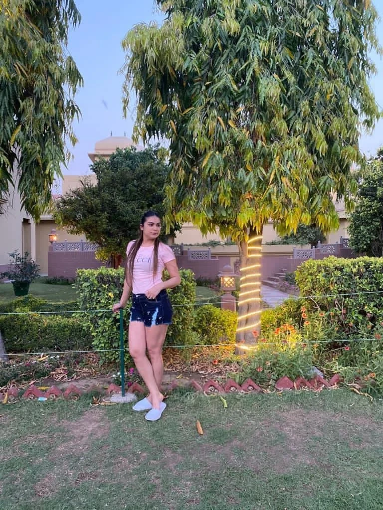 Luxury Escort Service in Dehradun – Indian escort in Dehradun, Uttarakhand — 3 / 5