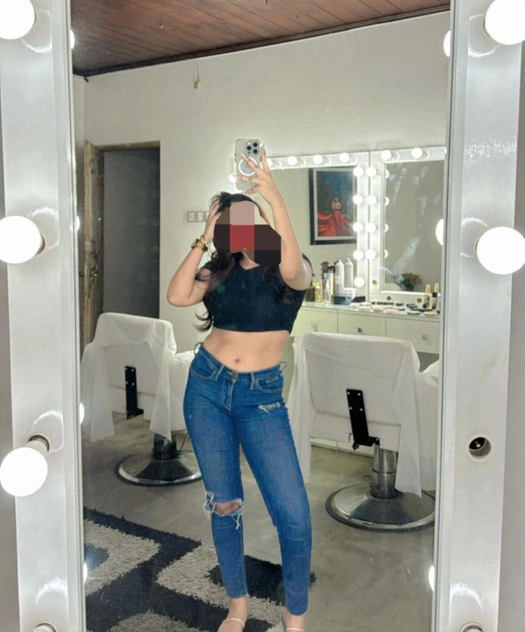 SRI LANKAN HIGH ESCORTS PLATINUM SECURED – Sri Lankan escort agency in Colombo — 6 / 9