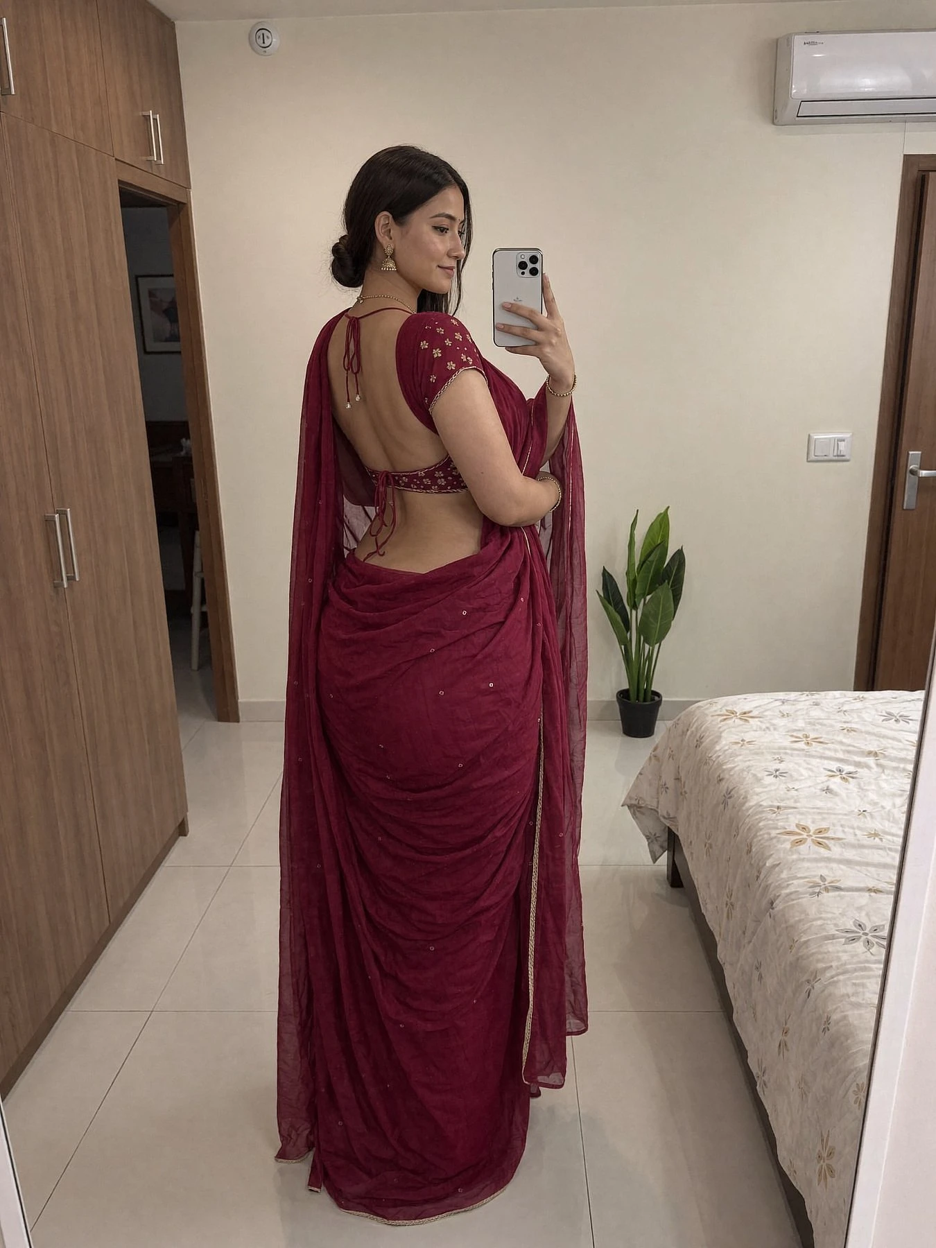 Mohini – escort in Coimbatore — 4 / 5