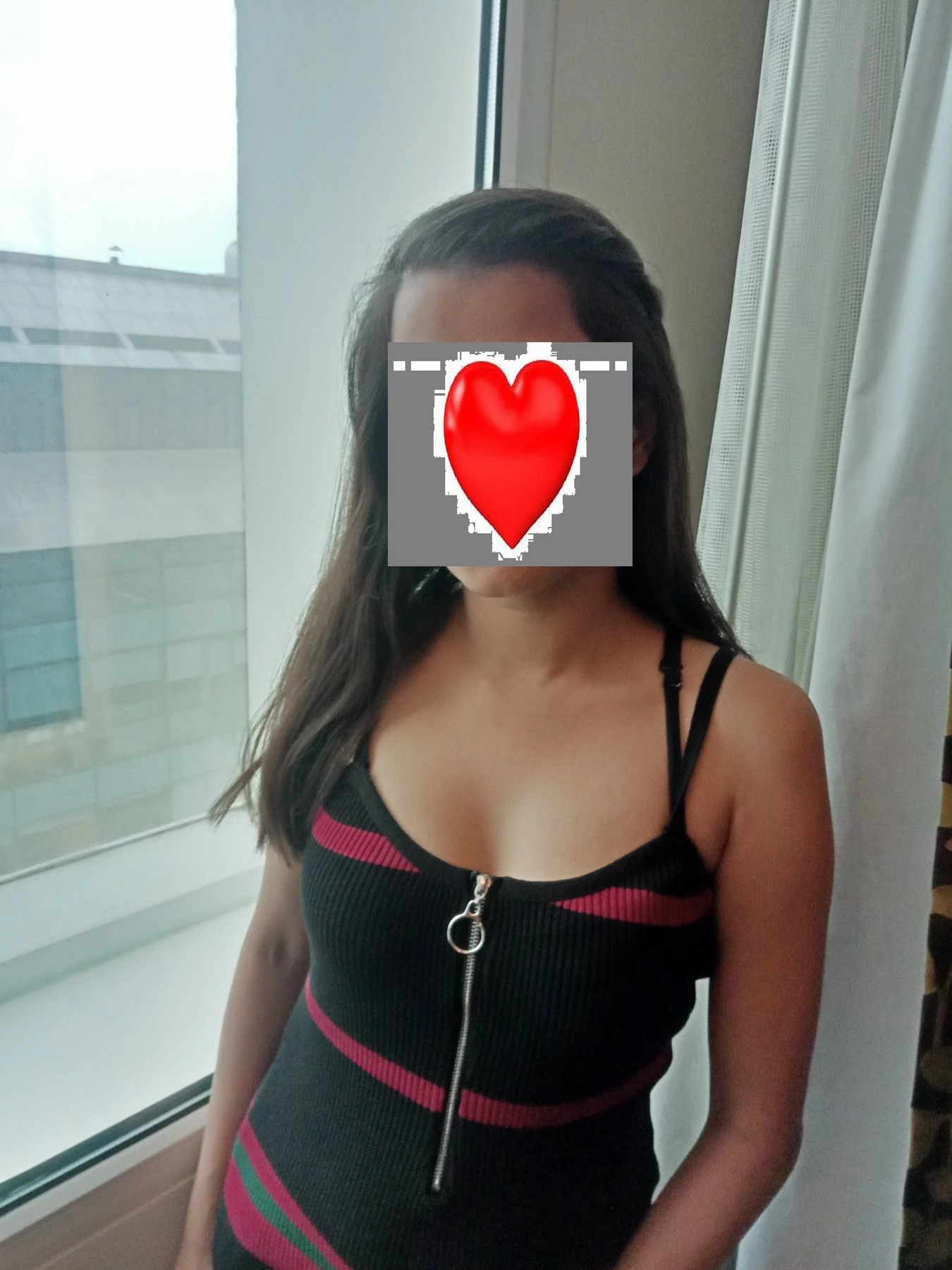 Zoya – escort in New Delhi — 4 / 5