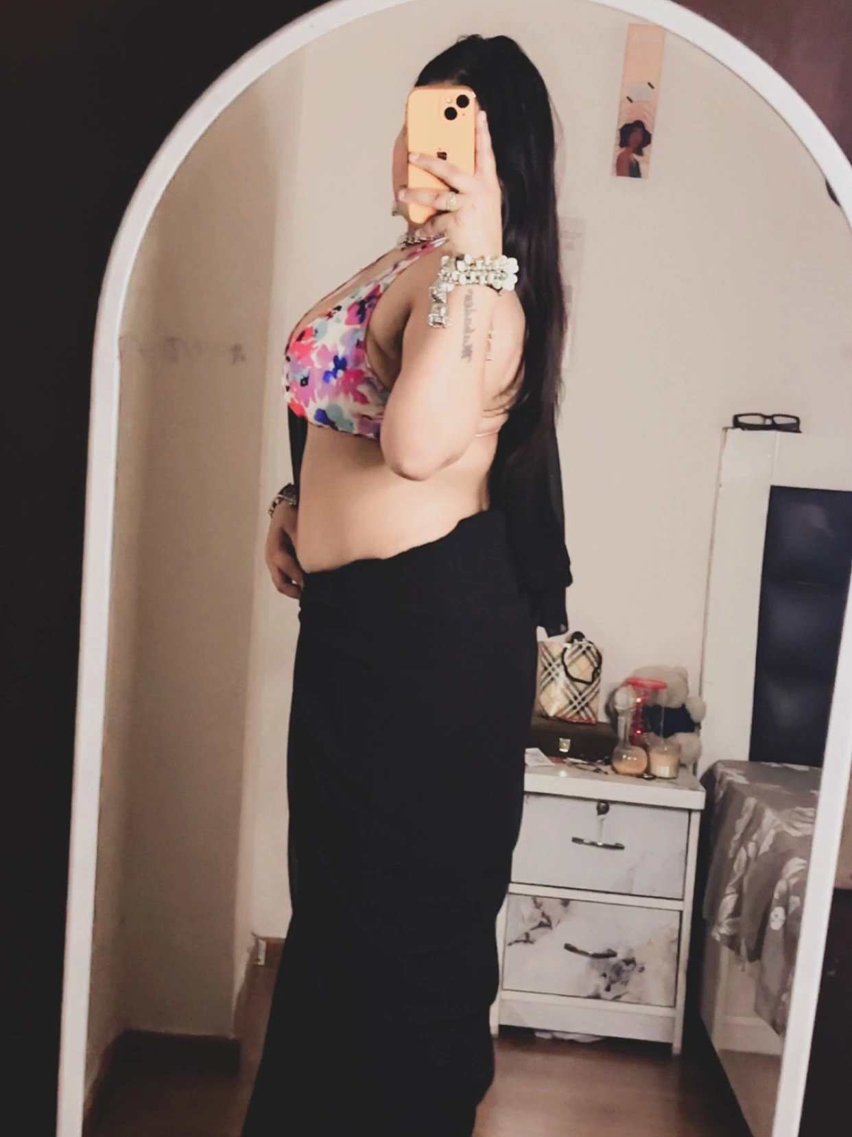I Am Pooja Cam Session and Real Session – Indian dominatrix in Kolkata — 3 / 7