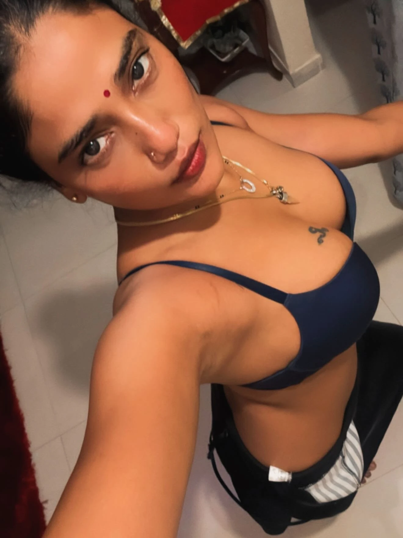 Kavya Ghosh – Indian escort in New Delhi — 6 / 10