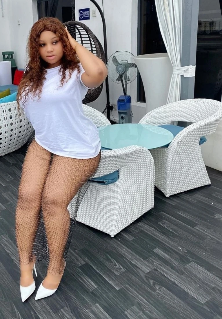 Mistress Maggie – Namibian escort in Beirut — 6 / 9
