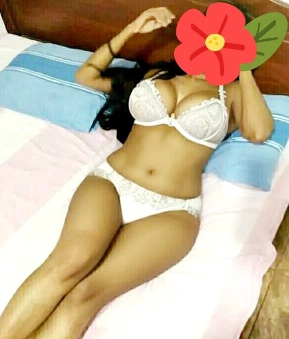 New Girl Cam & Full Service – Sri Lankan escort in Colombo, Escort, Colombo