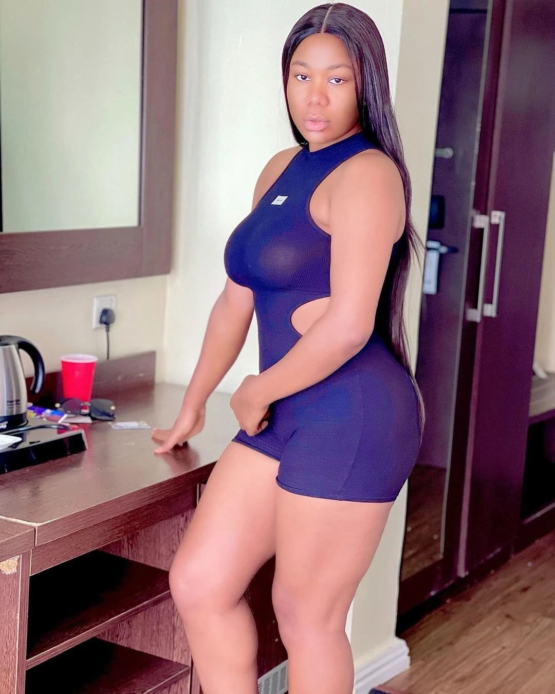 Rain – Central African escort in Noida — 3 / 5