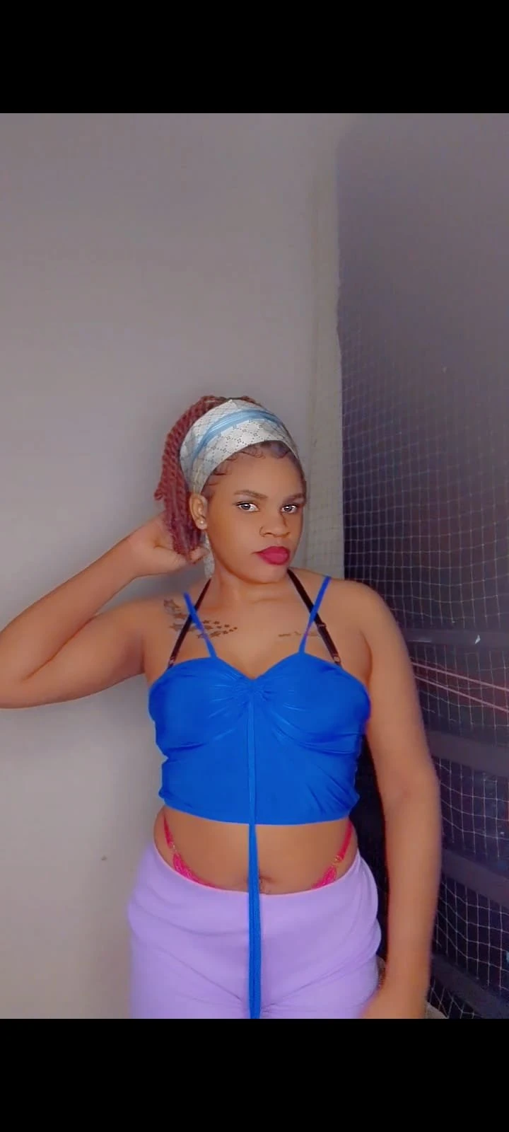 REENA 5 – South African escort in Noida — 4 / 5
