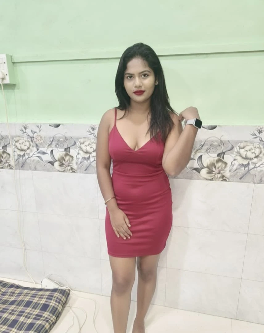 Megha Sharma – Indian escort in Mumbai — 3 / 4