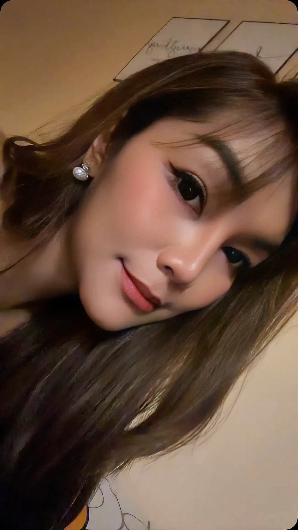 Emily – American escort in Ho Chi Minh City — 2 / 6